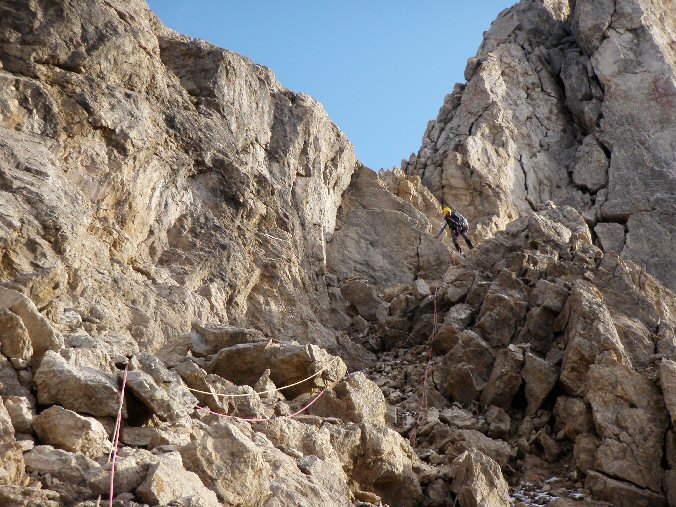 Aiguille de la Nova 053.jpg - Toujours de la dsescalade